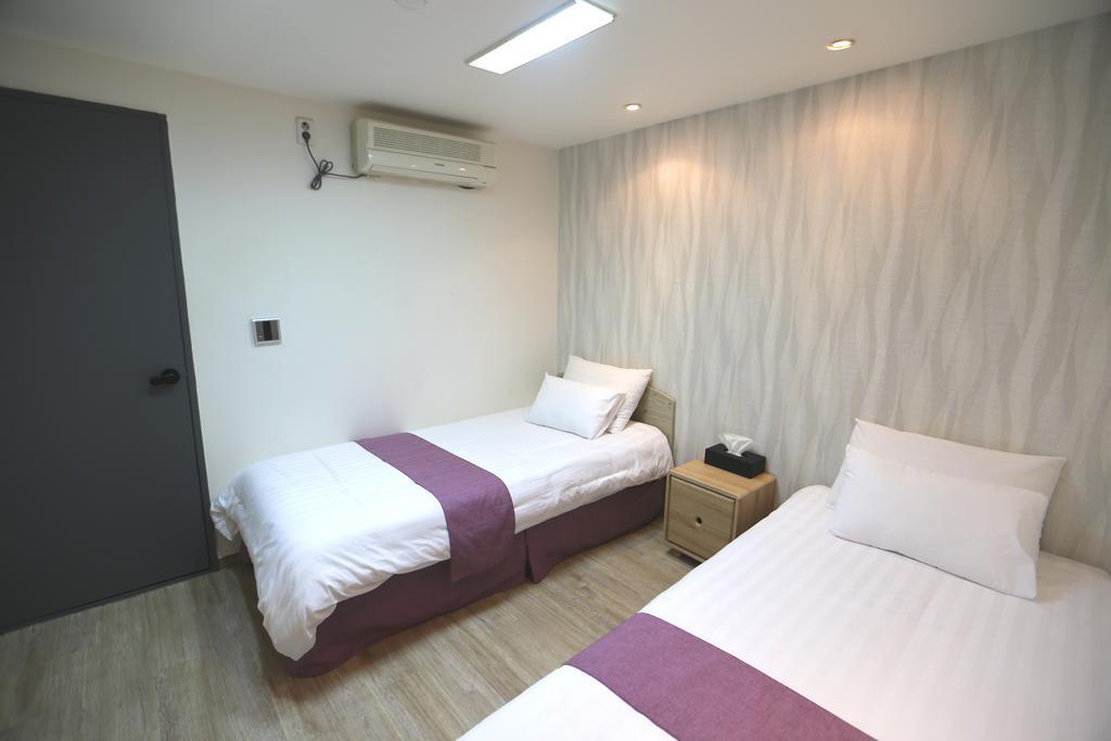 סיאול Must Stay Hotel Myeongdong מראה חיצוני תמונה