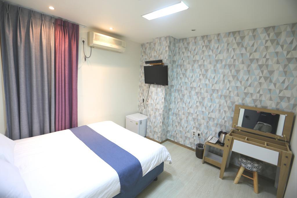 סיאול Must Stay Hotel Myeongdong מראה חיצוני תמונה